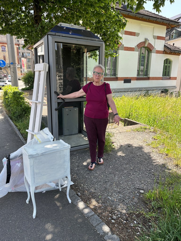 Preparing materials outside the booth before setup